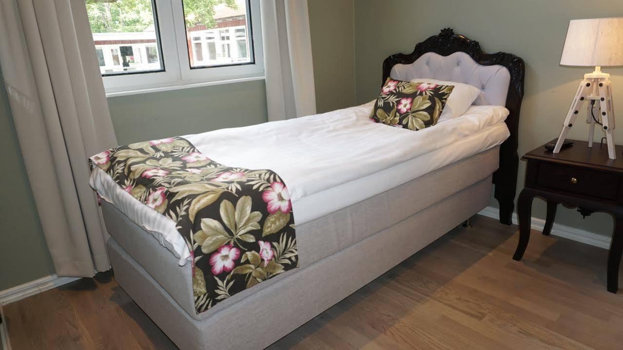 Rosersberg Brook Hotels Arlanda מראה חיצוני תמונה